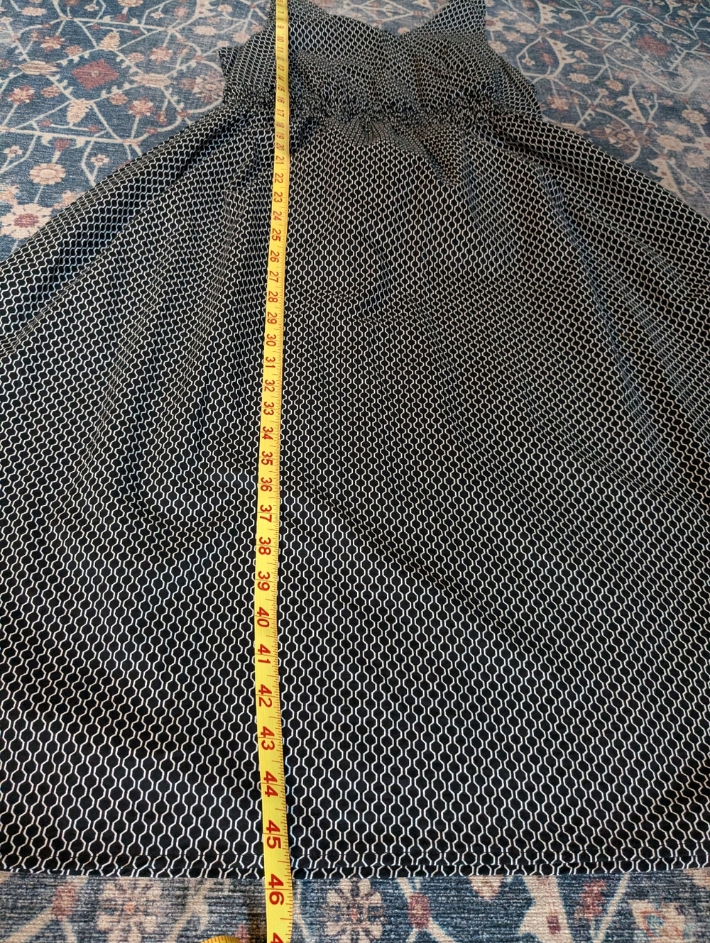 Avenue Black & White Midi Dress - Picture 5 of 10